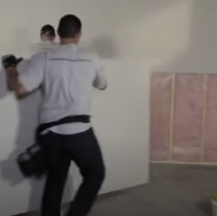 Measure and cut the bottom panel