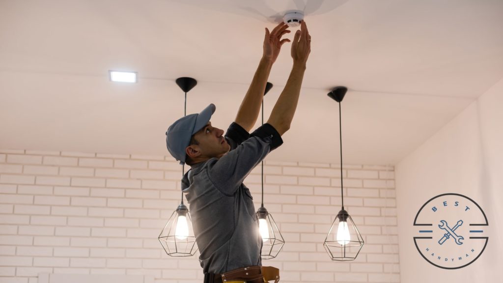 How much does it cost to replace a smoke detector